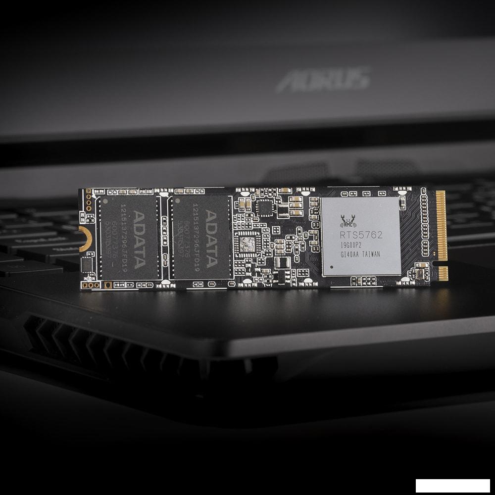 SSD ADATA XPG SX8100 256GB ASX8100NP-256GT-C SSD ADATA XPG SX8100 256GB ASX8100NP-256GT-C