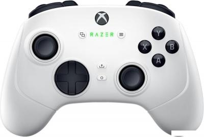 Геймпад Razer Wolverine V3 Pro (белый)