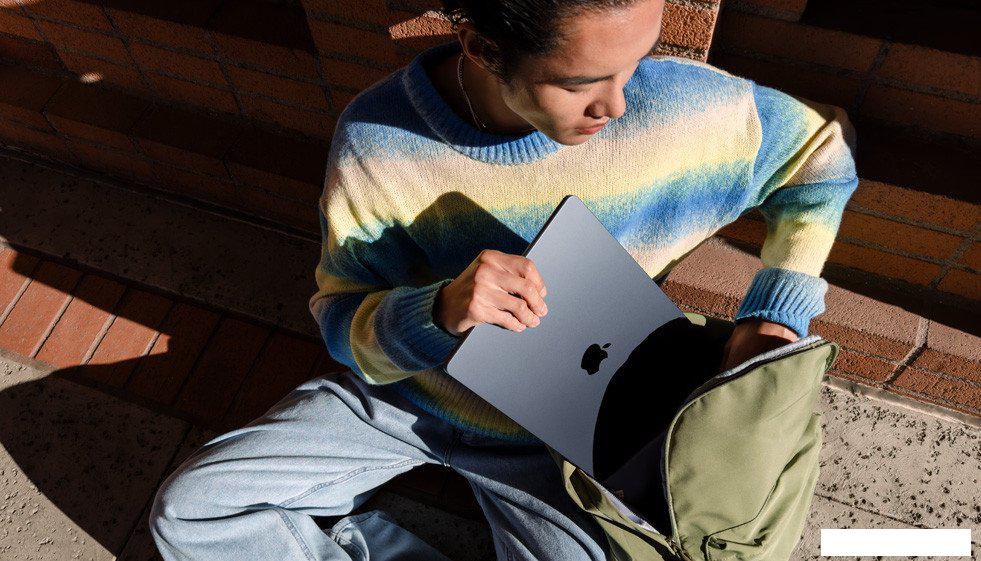 Ноутбук Apple Macbook Air 13" M3 2024 MC8K4