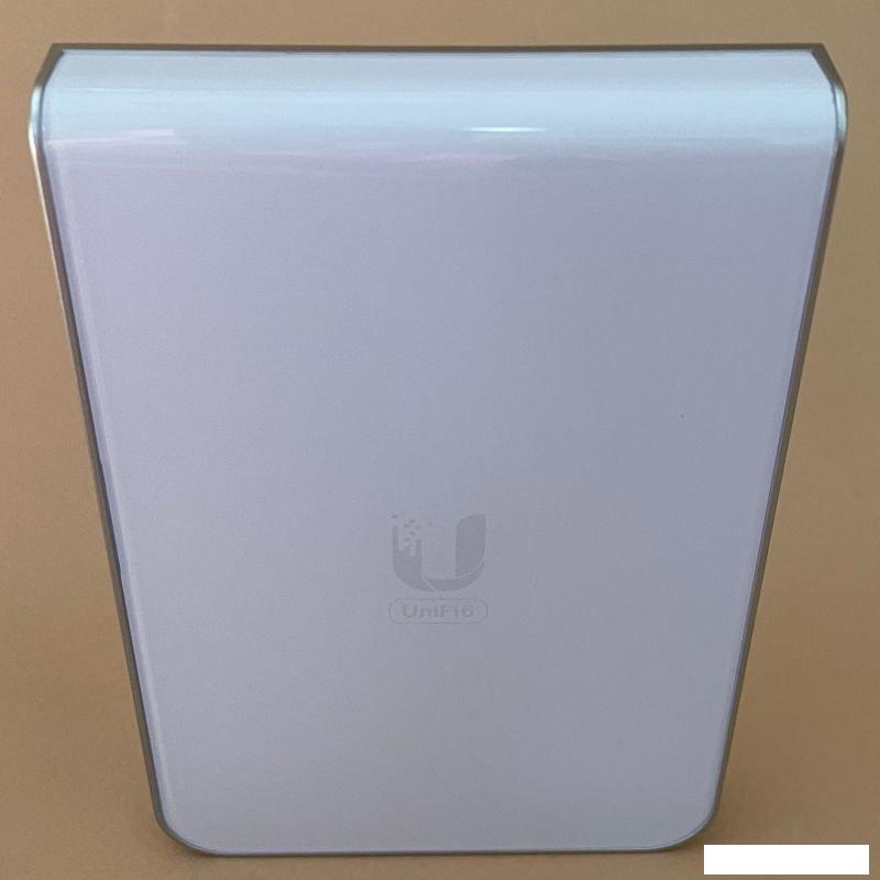 Точка доступа Ubiquiti UniFi 6 In-Wall AP U6-IW