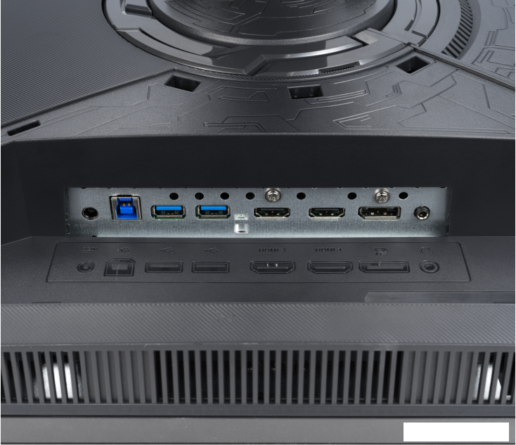 Игровой монитор ASUS ROG Strix XG32UQ