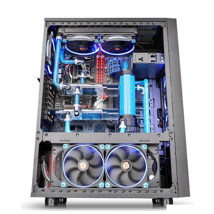 Корпус Thermaltake Core X71 Tempered Glass Edition [CA-1F8-00M1WN-02]