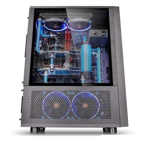 Корпус Thermaltake Core X71 Tempered Glass Edition [CA-1F8-00M1WN-02]