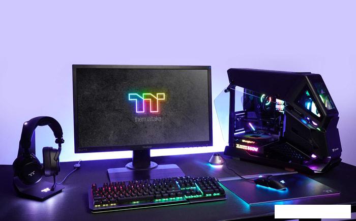 Корпус Thermaltake AH T200 CA-1R4-00S1WN-00