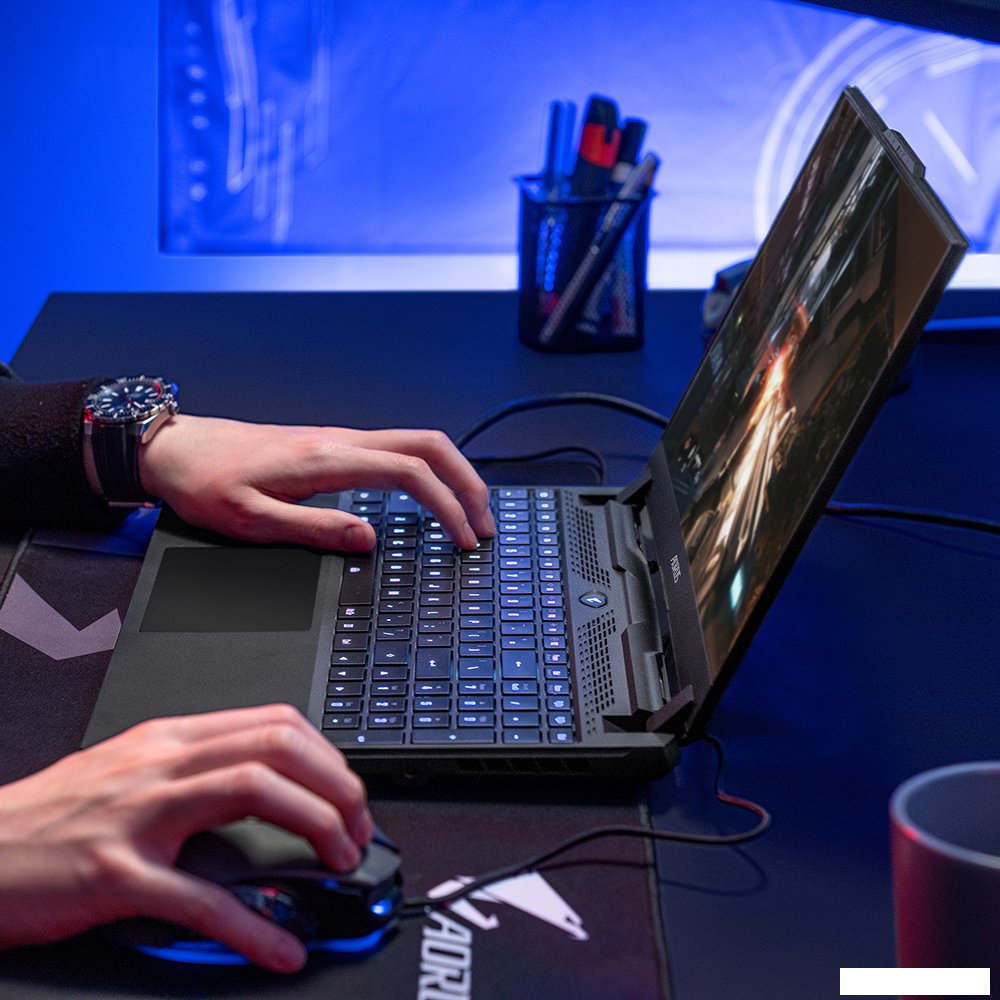 Игровой ноутбук Gigabyte Aorus 15 XE5 XE5-73RU543UH