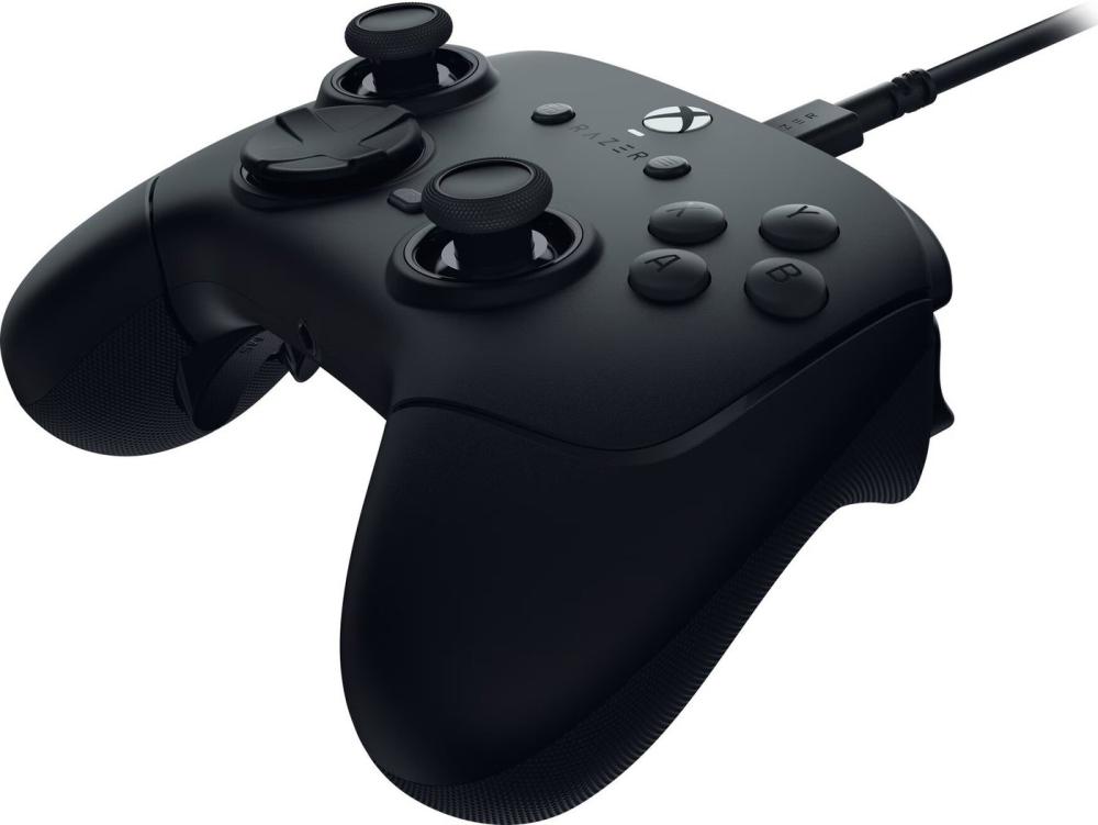 Геймпад Razer Wolverine V3 Tournament Edition (черный)
