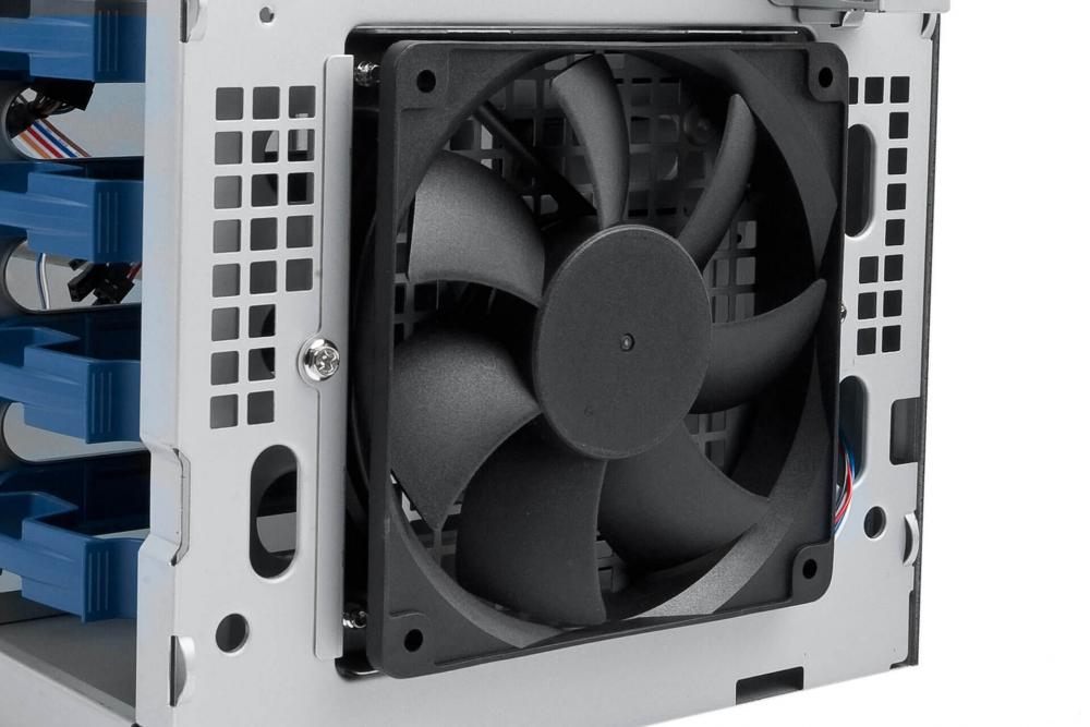 Корпус In Win PE689 850W