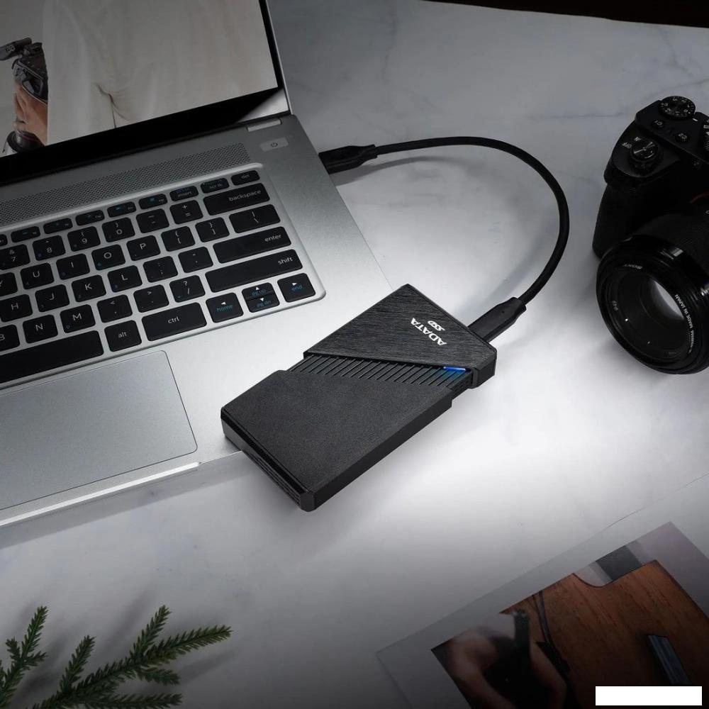 Внешний накопитель ADATA SE920 1TB SE920-1TCBK