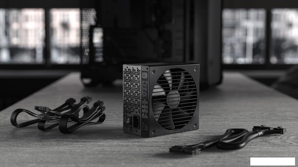 Блок питания Fractal Design Ion+ 2 Platinum 660W FD-P-IA2P-660