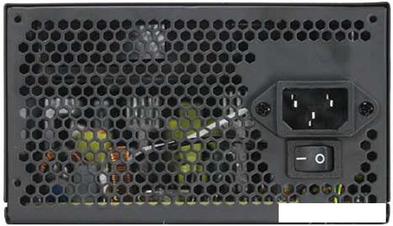 Блок питания GameMax GP-650 (черный)