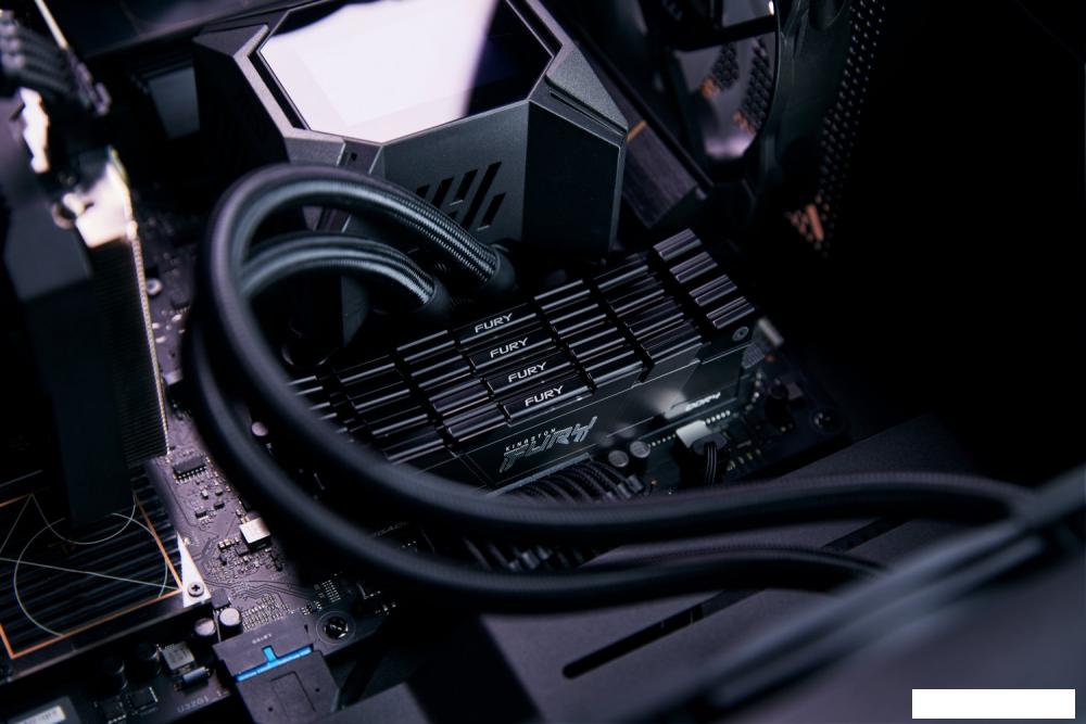 Оперативная память Kingston FURY Renegade 32ГБ DDR4 3600МГц KF436C18RB2/32