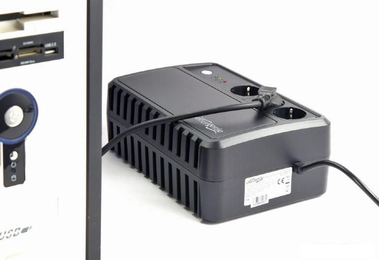 Источник бесперебойного питания EnerGenie Desktop EG-UPS-3SDT800-01