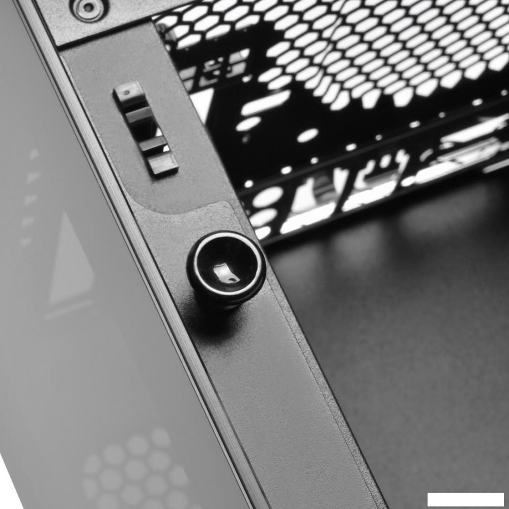 Корпус SilverStone LD03-AF SST-LD03B-AF
