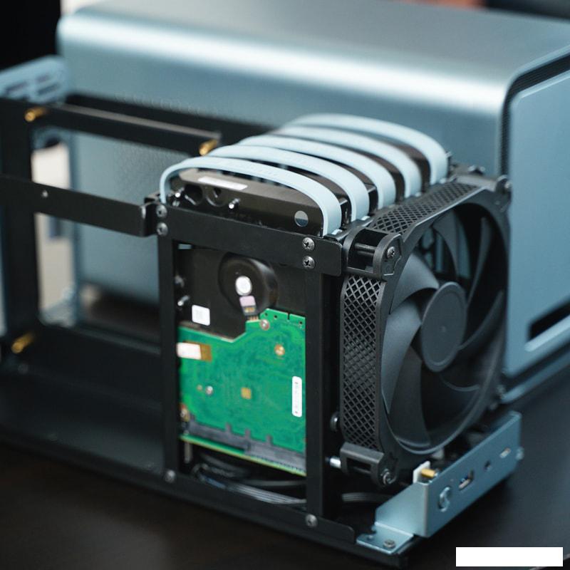 Корпус Jonsbo N1
