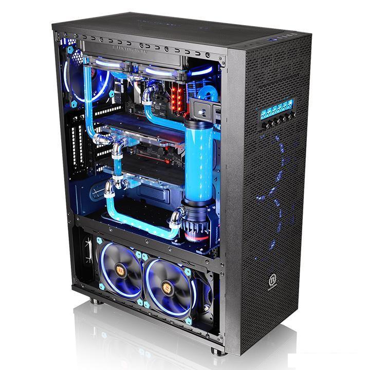 Корпус Thermaltake Core X71 Tempered Glass Edition [CA-1F8-00M1WN-02]