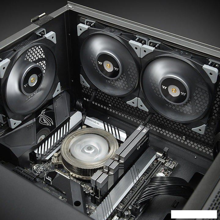 Вентилятор для корпуса Thermaltake ToughFan 12 Turbo CL-F121-PL12GM-A