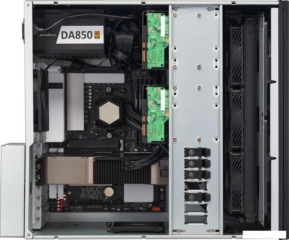 Корпус SilverStone RM51