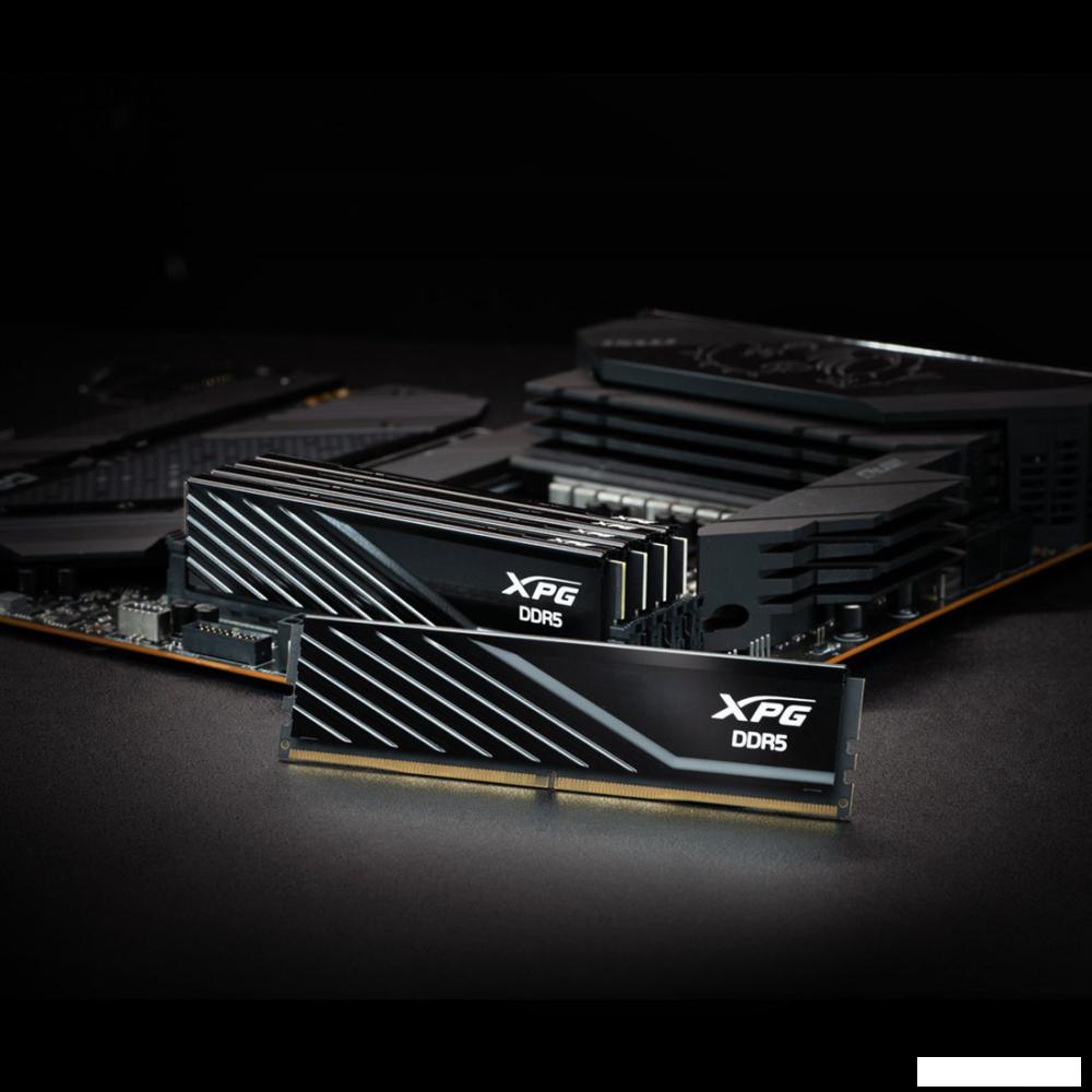 Оперативная память ADATA XPG Lancer Blade 8ГБ DDR5 5600 МГц AX5U5600C468G-SLABBK
