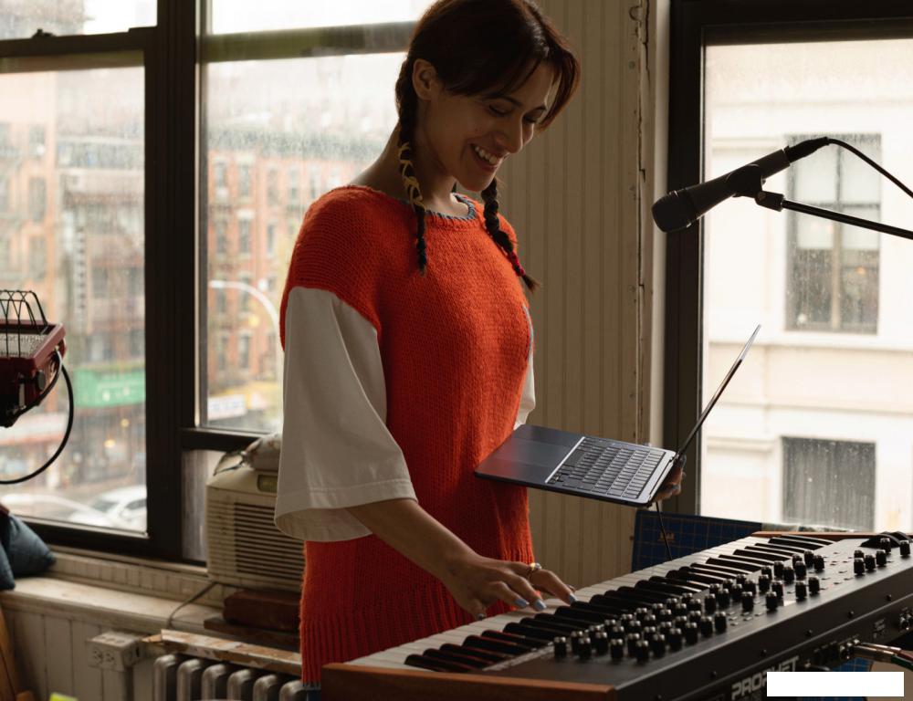 Ноутбук Apple Macbook Air 13" M2 2022 Z160009S4