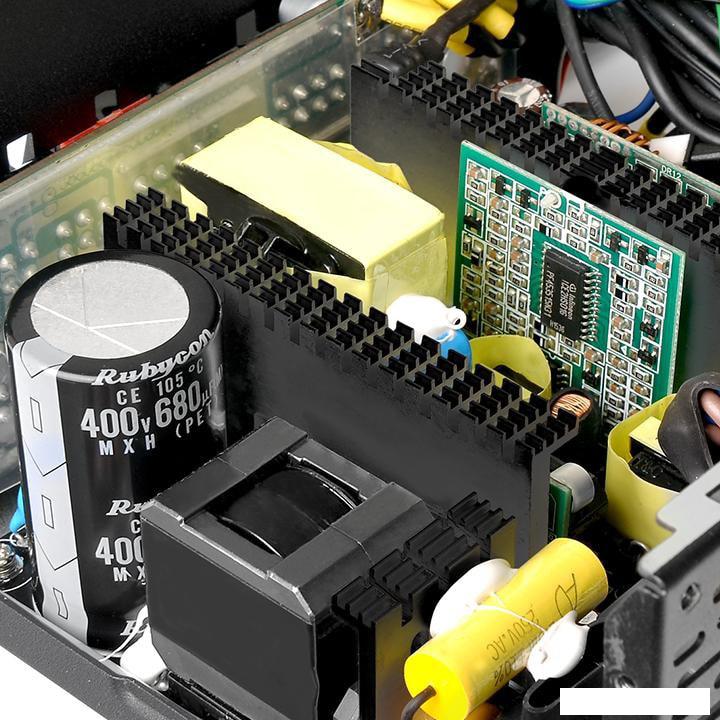 Блок питания Thermaltake Toughpower Grand RGB 850W Gold Full Modular TPG-0850F-R