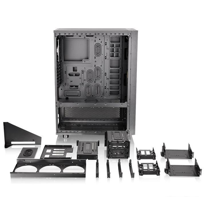 Корпус Thermaltake Core X71 Tempered Glass Edition [CA-1F8-00M1WN-02]
