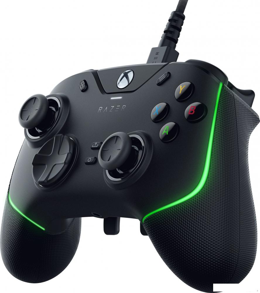 Геймпад Razer Wolverine V2 Chroma (черный) Геймпад Razer Wolverine V2 Chroma (черный)
