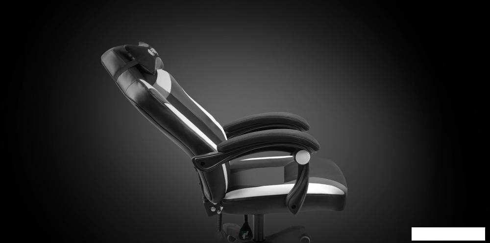 Кресло Fury Avenger M+ NFF-1710