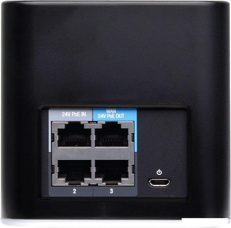 Точка доступа Ubiquiti airCube ISP ACB-ISP