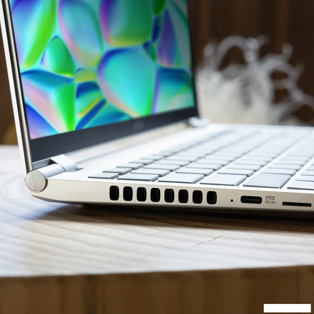 Игровой ноутбук Gigabyte Aero 14 OLED BMF-72KZBB4SD