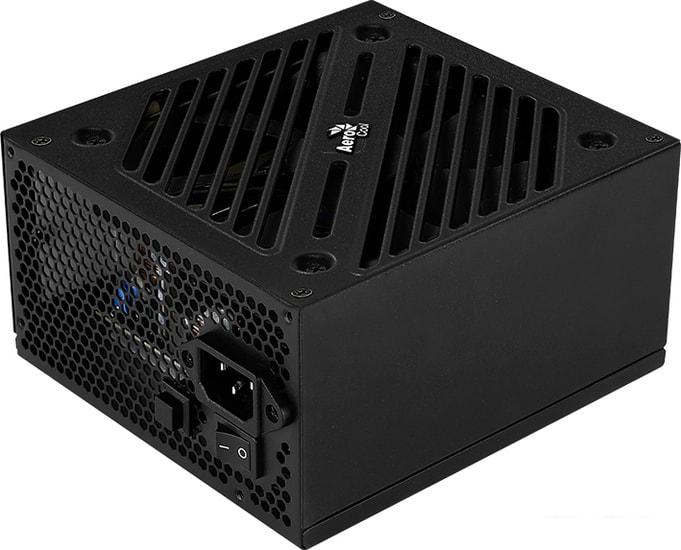 Блок питания AeroCool Cylon 700W