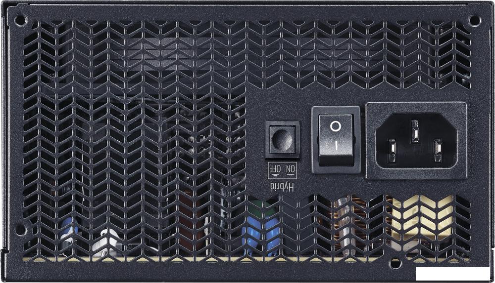 Блок питания Cooler Master XG750 Platinum MPG-7501-AFBAP-EU