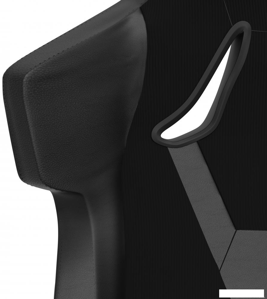 Кресло Genesis Nitro 650 (черный)