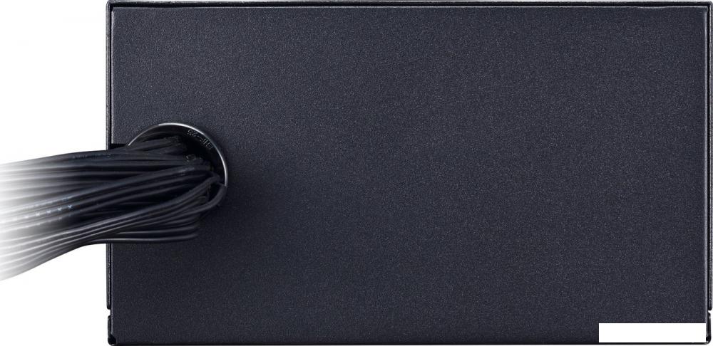 Блок питания Cooler Master MWE 700 White 230V V2 MPE-7001-ACABW-EU