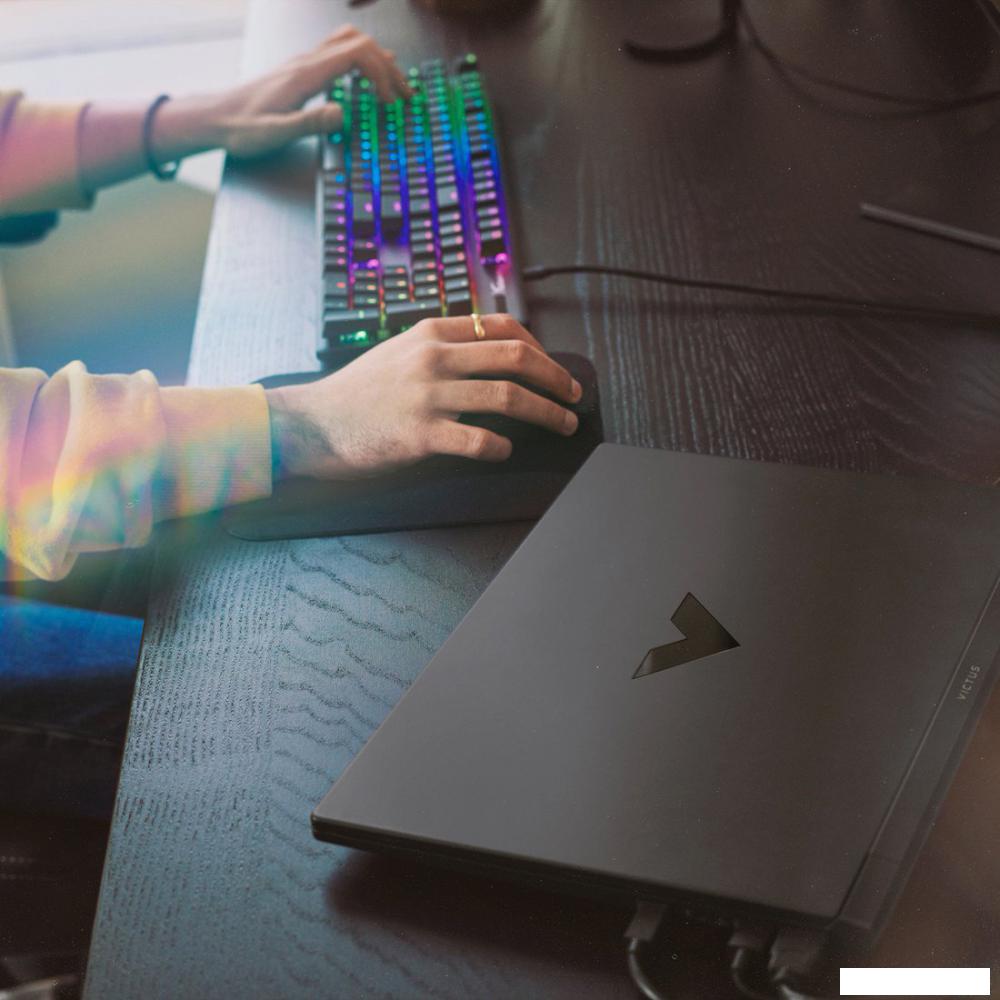 Игровой ноутбук HP Victus 15-fa2082wm B5EQ3UA