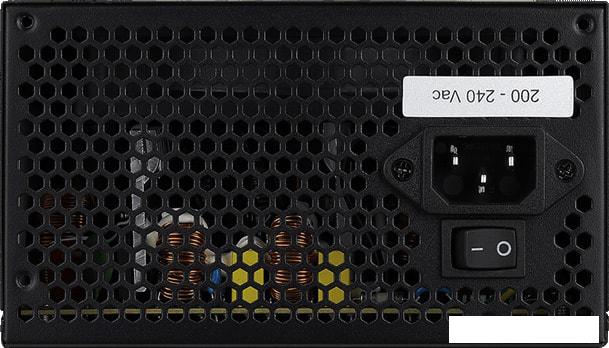 Блок питания AeroCool VX-700 Plus RGB