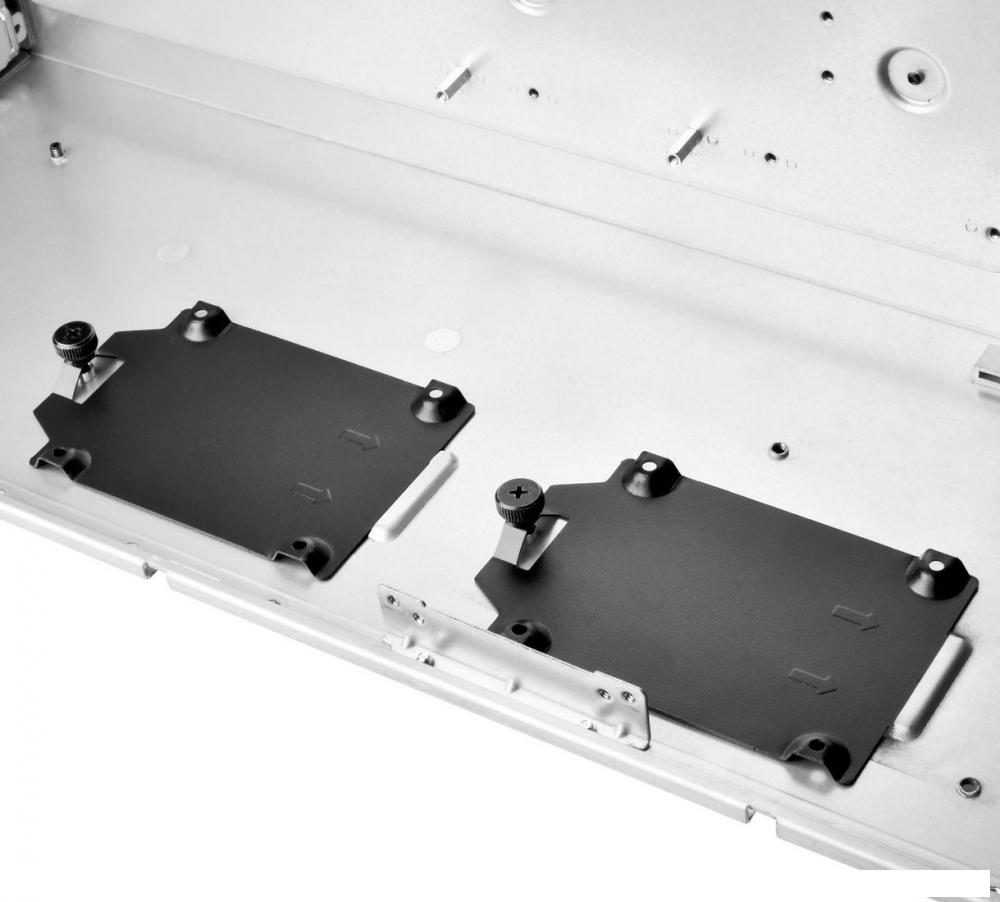 Корпус SilverStone RM44