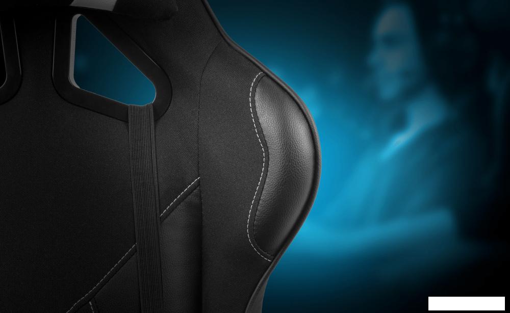 Игровое (геймерское) кресло Fury Avenger L NFF-1711